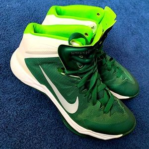 Best 25+ Deals for Nike Hyperquickness Basketball Shoes | Poshmark